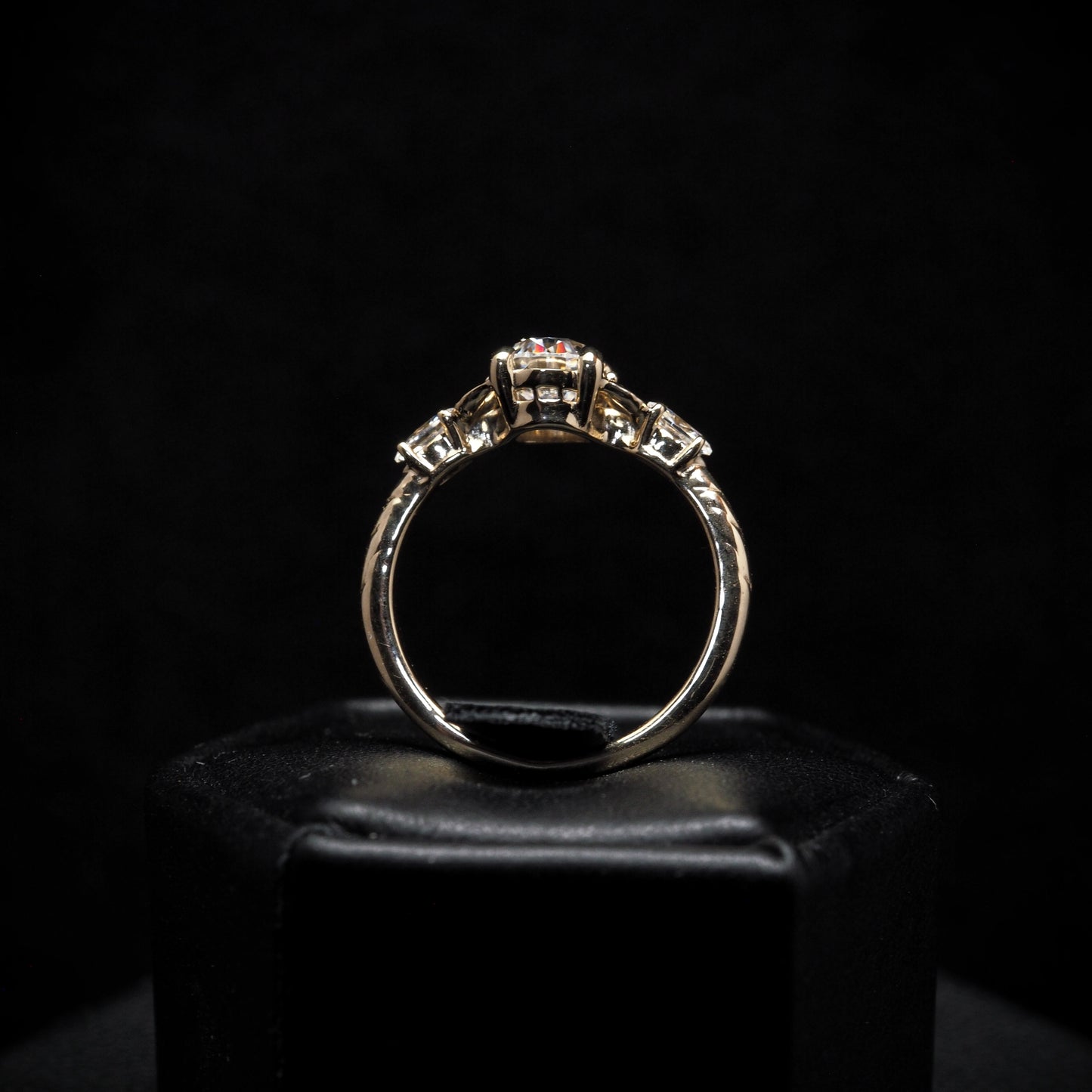 Aelathia - 14K