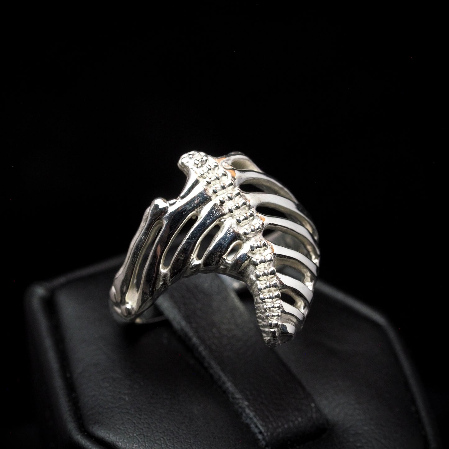 Revenant - Silver