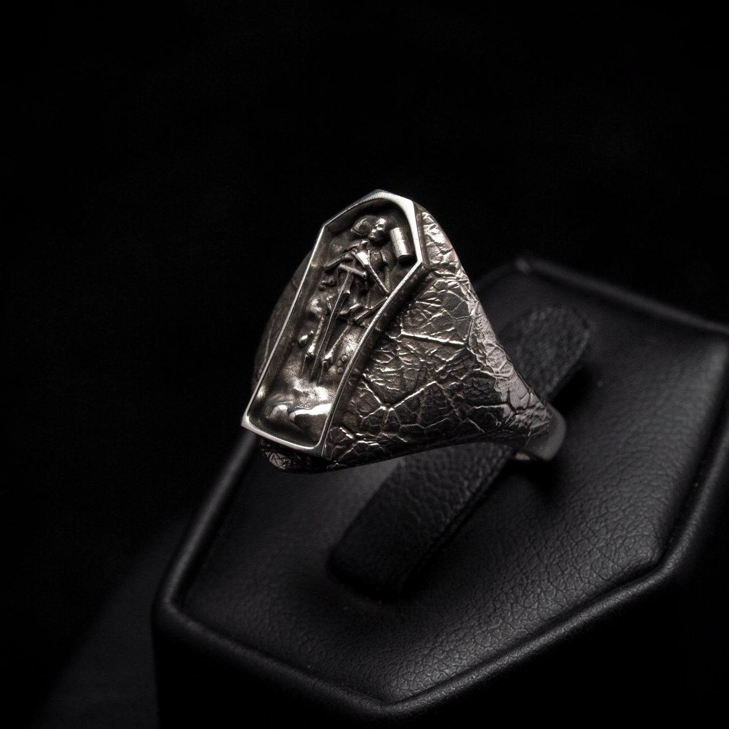 Draugr Champion Ring - Sterling Silver