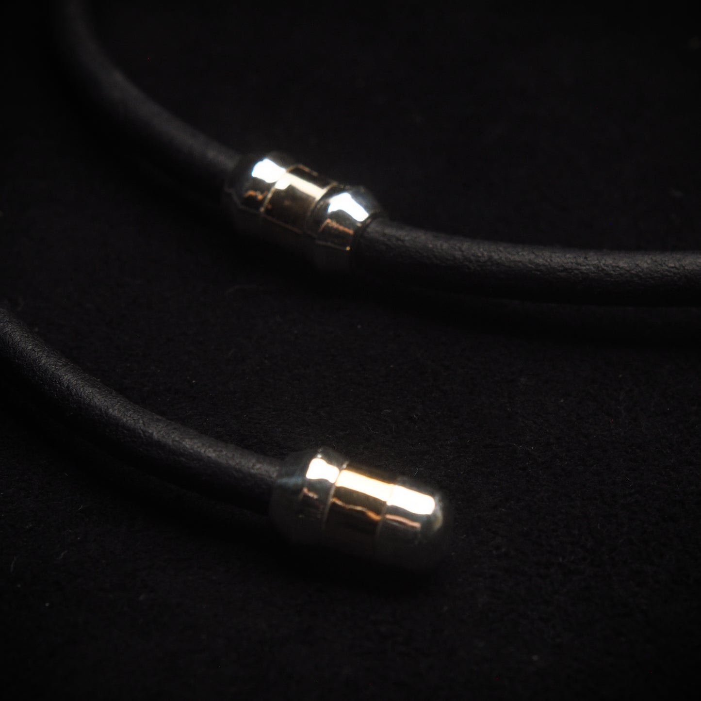 Custom Storm Leather Necklace with Two-Tone Beads