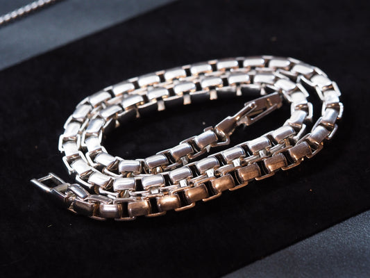 8mm Round Box Necklace