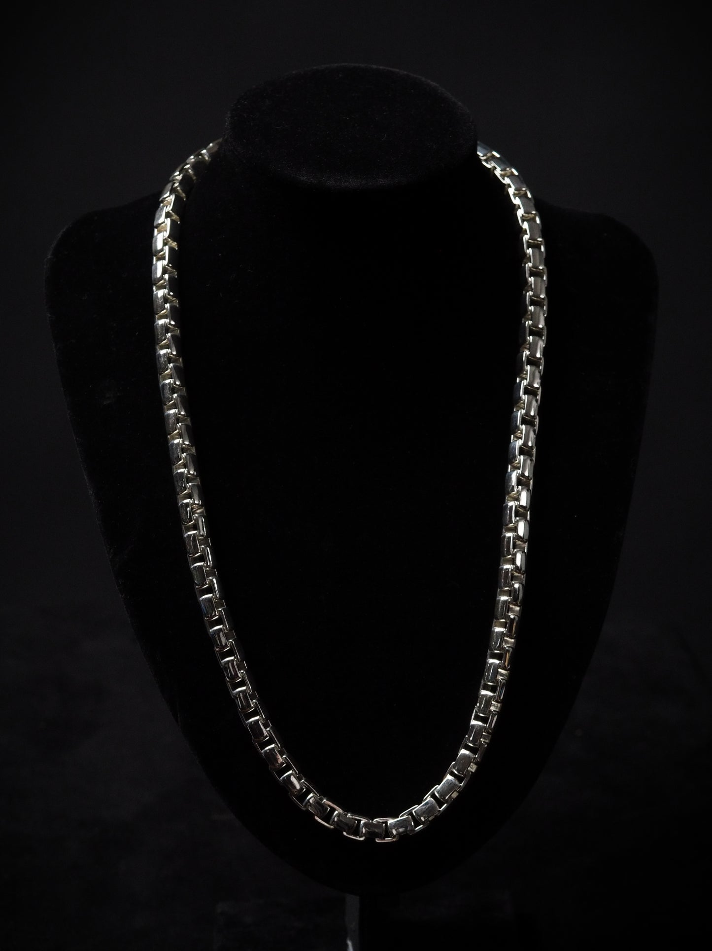 8mm Round Box Necklace