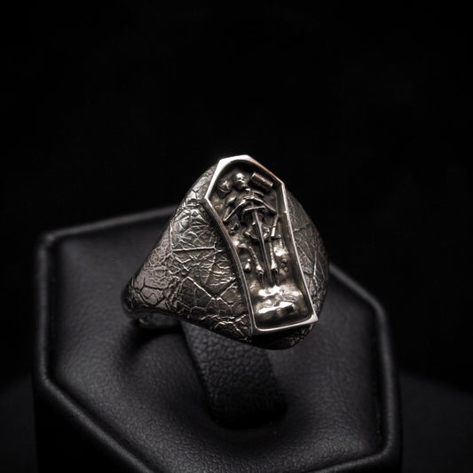 Draugr Champion Ring - Sterling Silver